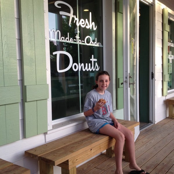 Photo taken at Anna Maria Donuts by Alicia R. on 11/12/2013