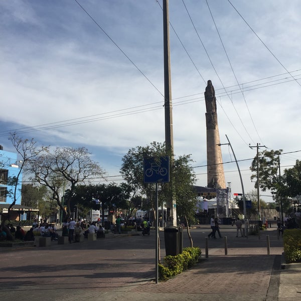 2/14/2016에 Laurikiz M.님이 Plaza Las Ramblas에서 찍은 사진