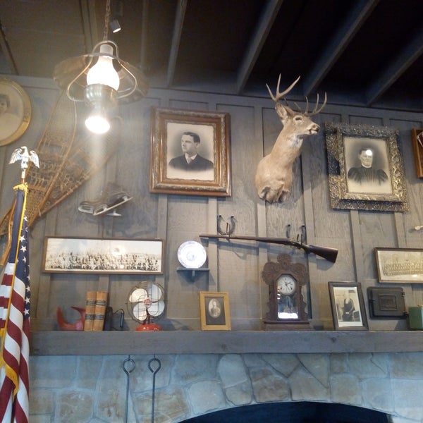 Cracker Barrel Old Country Store American Restaurant in Nampa