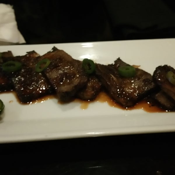 Short rib appetizers are the bomb!