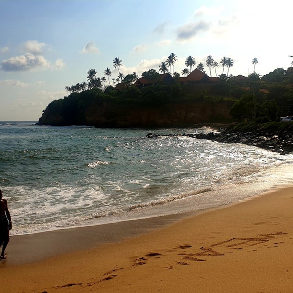 Велигама Secret Jungle Beach