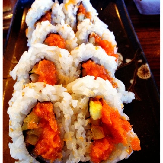 Photo taken at Yen Sushi &amp; Sake Bar (Century City) by Kimberly Y. on 10/7/2012