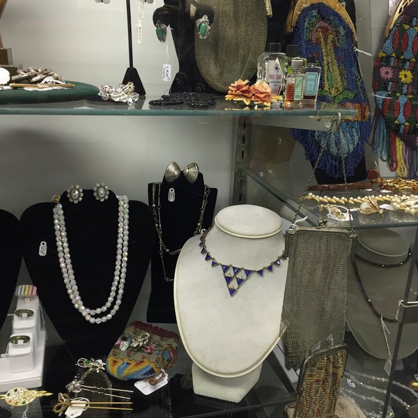 Photo taken at Broadway Antique Market by Lady TMarie H. on 2/28/2015