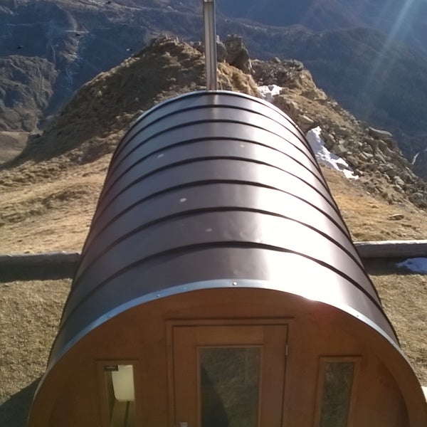 Горная база Рифуджо Лагацуой Rifugio Lagazuoi