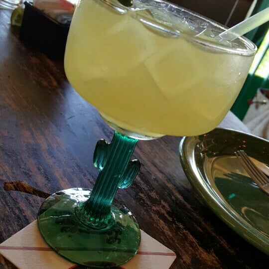 Photo taken at El Tiempo Cantina by Jen W. on 3/12/2016