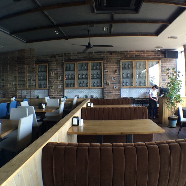รูปภาพถ่ายที่ Панорамный ресторан «Чайка» โดย Панорамный ресторан «Чайка» เมื่อ 7/16/2015
