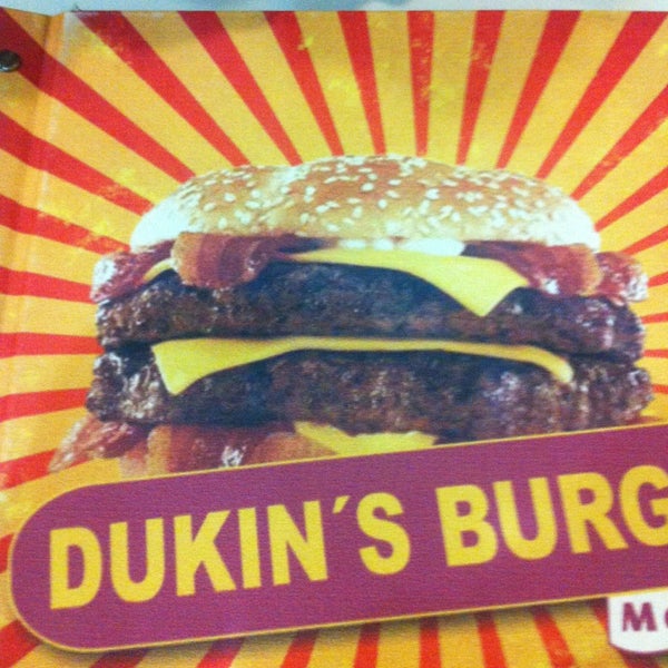 Photo taken at Dukin&#39;s Burger by Pedro Paulo M. on 1/11/2013