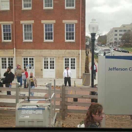 Photos at Amtrak (JEF) Downtown Jefferson City 101 Jefferson St