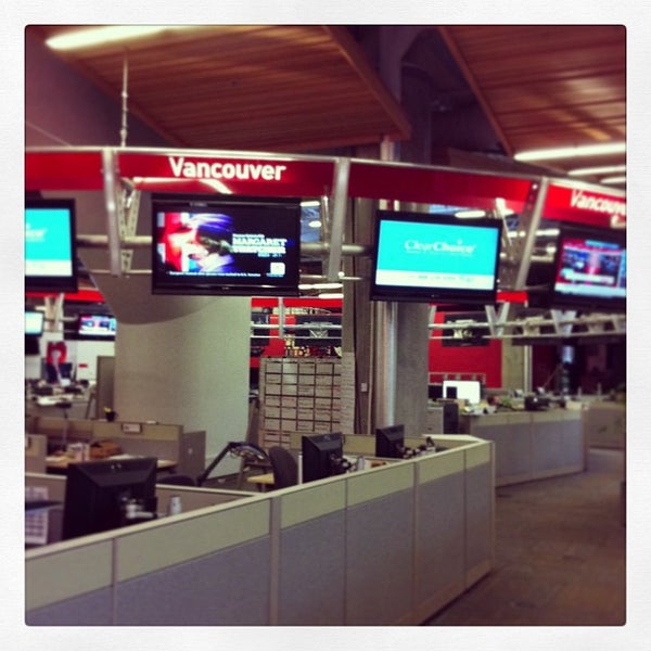 4/17/2013 tarihinde Josh L.ziyaretçi tarafından CBC Vancouver'de çekilen fotoğraf