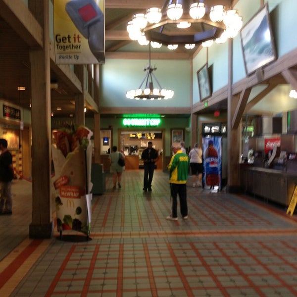 Malden Travel Plaza NY Thruway Milepost 103