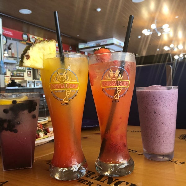 Photo taken at Bubba Gump Shrimp Co. by Yoonkyung L. on 4/24/2018