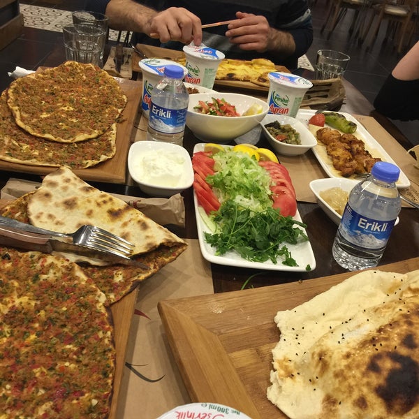 Foto scattata a Didar Et &amp; Steakhouse da Zeynep T. il 11/6/2015