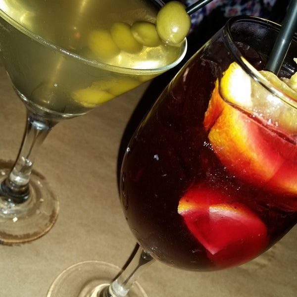 Cocktails: 4 olive Dirty Martini and Red Sangria