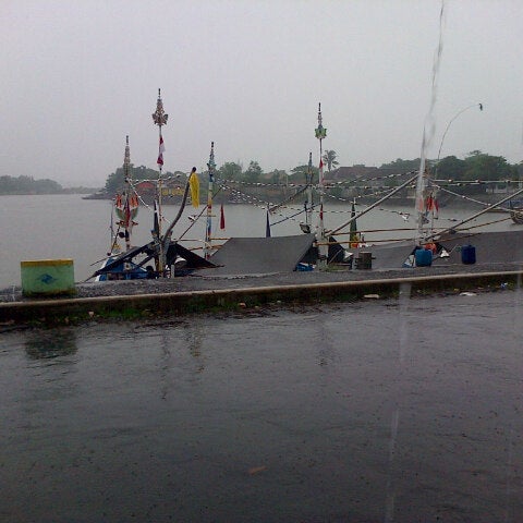 Dermaga Pantai Boom Thr Banyuwangi Jawa Timur