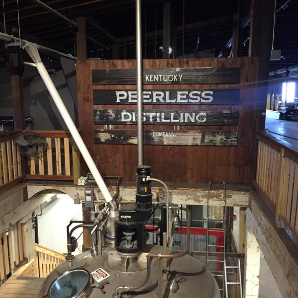 รูปภาพถ่ายที่ Kentucky Peerless Distilling Company โดย Andrew R. เมื่อ 3/15/2017