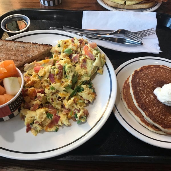 Corner Bakery Cafe Chino Hills, CA