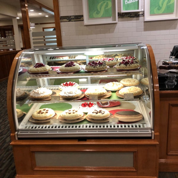 Perkins Restaurant & Bakery American Restaurant in Kearney