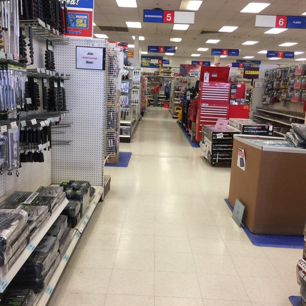 Harbor Freight Hardware Store in Lancaster