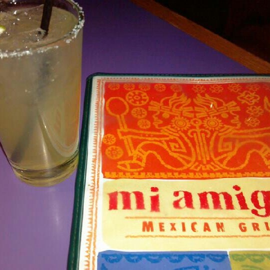Снимок сделан в Mi Amigo&#39;s Mexican Grill пользователем Valö B. 9/21/2012
