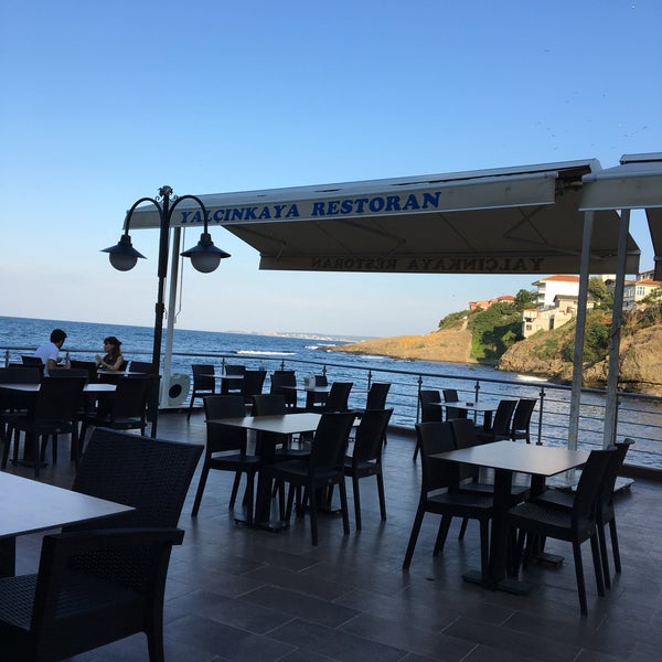 Photo taken at Yalçınkaya Cafe &amp; Restaurant by Fatih Y. on 8/7/2018