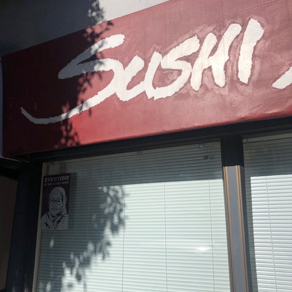 Photo taken at Sushi Zone by Robert H. on 6/14/2018