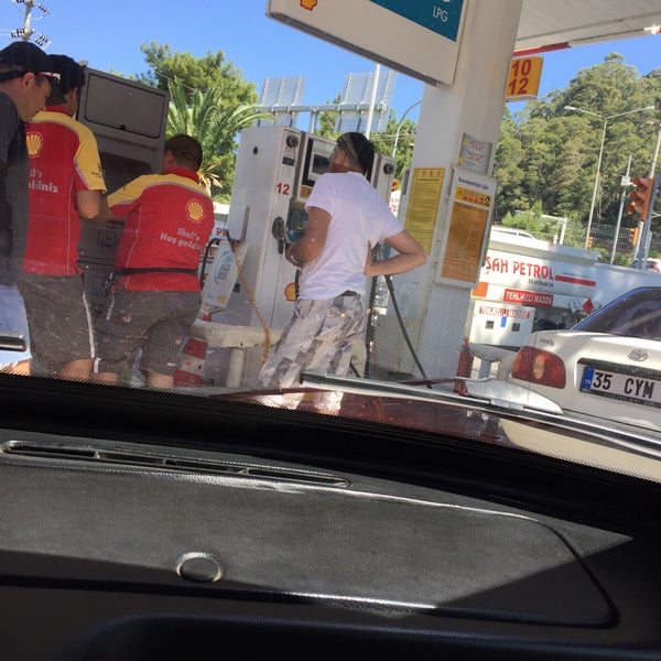 Photo taken at Shell by Mehmet on 6/27/2017
