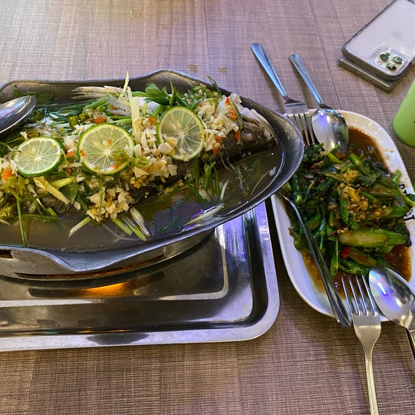 Streat Thai Kuala Lumpur Kl