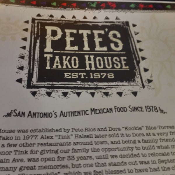 Foto diambil di Pete’s Tako House oleh Liza J. pada 11/5/2017