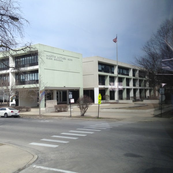 King College Prep High School High School in North Kenwood