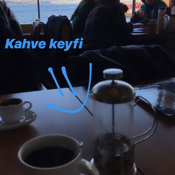 Foto diambil di Kahve Deryası oleh Bilal K. pada 12/31/2019