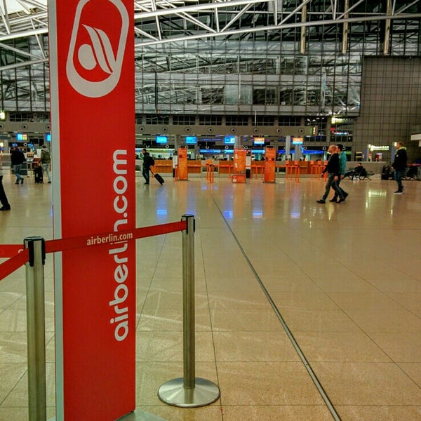 Air Berlin Check In Now Closed Airport Service In Fuhlsbuttel