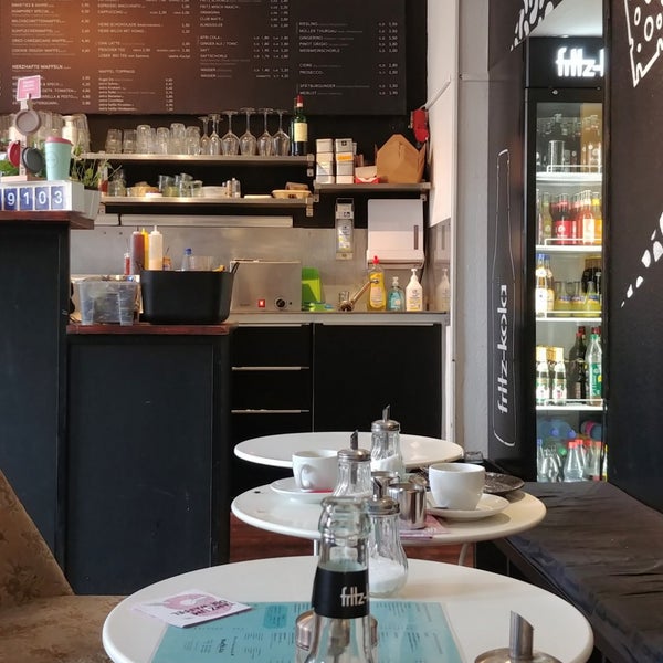 Bewaffel dich halle öffnungszeiten