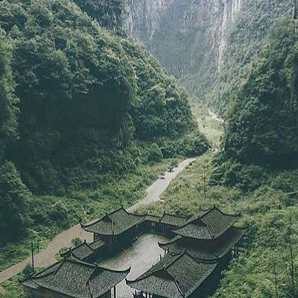 Каньон цангпо в тибете. Nuuanu pali lookout, kaneohe oahu. 2018 - rainier fog. Город в горах облаках. Игра foggy valley.