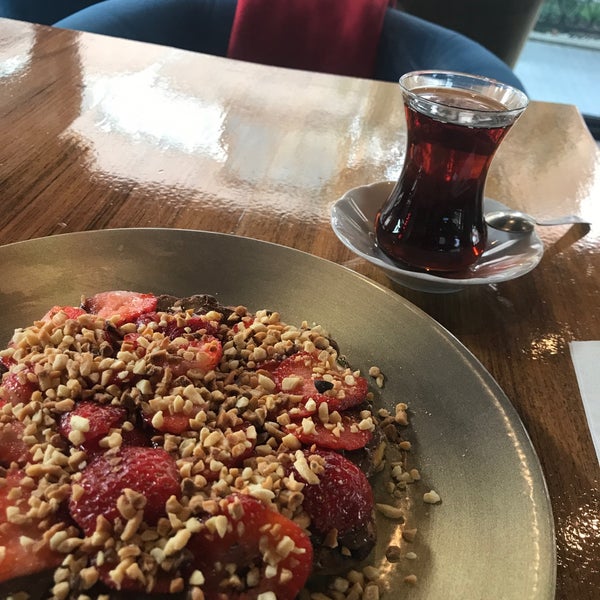 10/24/2018에 Saadet P.님이 Nazar İstanbul Cafe에서 찍은 사진