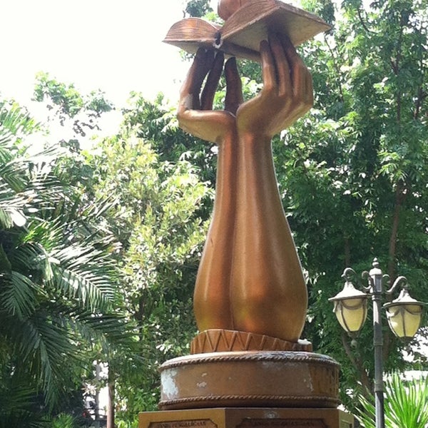 Taman Prestasi Surabaya Java Oriental