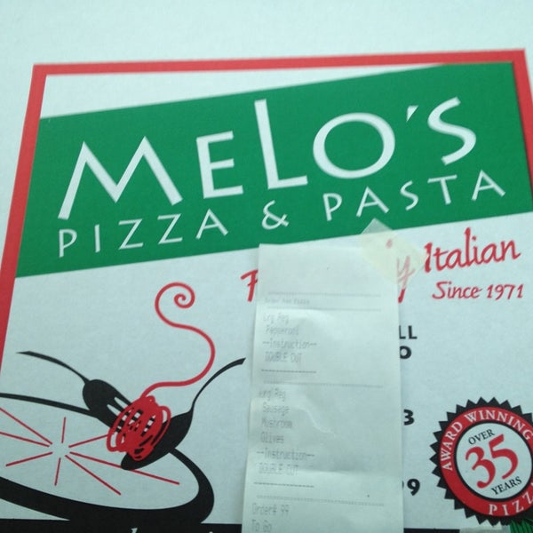 12/25/2012 tarihinde Clint A.ziyaretçi tarafından Melo&#39;s Pizza &amp; Pasta'de çekilen fotoğraf
