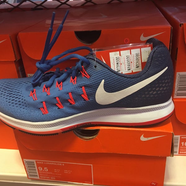 nike store alam sutera