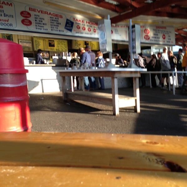 Jumpin' Jacks DriveIn 5 Schonowee Ave