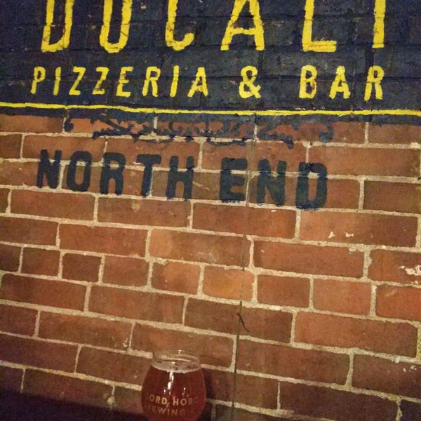 11/11/2018 tarihinde Brendan M.ziyaretçi tarafından Ducali Pizzeria &amp; Bar'de çekilen fotoğraf