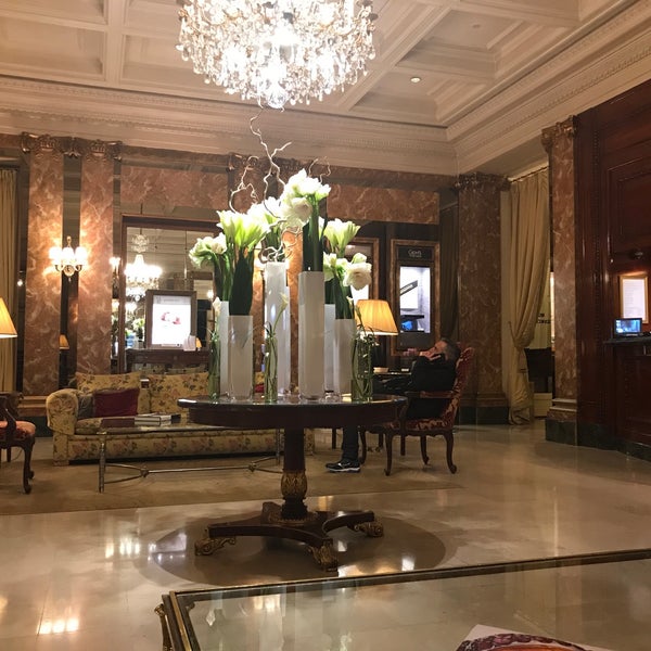 Photo taken at Hôtel Westminster by Burak M. on 2/4/2018
