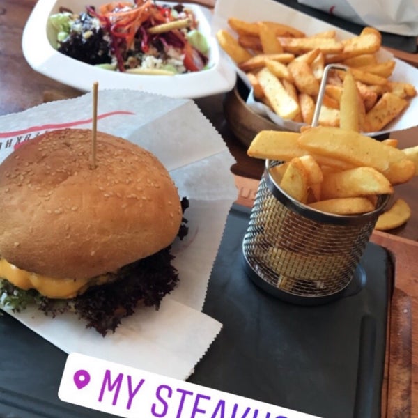 รูปภาพถ่ายที่ My Steakhouse โดย Nurullah M. เมื่อ 3/6/2019