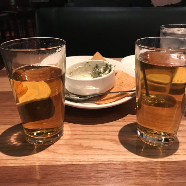 Photo taken at BJ&#39;s Restaurant &amp; Brewhouse by Lauren L. on 10/29/2017