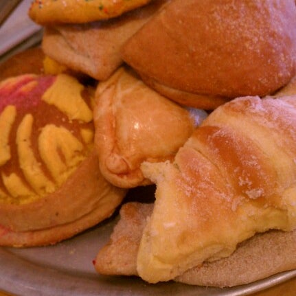 รูปภาพถ่ายที่ Panifico Bake Shop โดย Melissa D. เมื่อ 1/20/2013