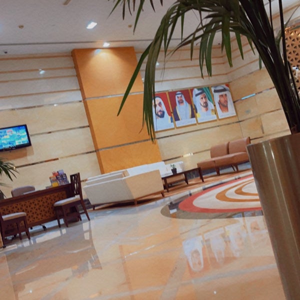 รูปภาพถ่ายที่ Fraser Suites Dubai โดย ф.V👑P.ф เมื่อ 8/4/2022