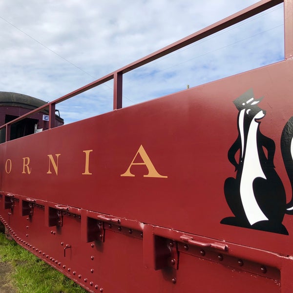Foto tirada no(a) The Skunk Train por Michelle S. em 4/4/2018