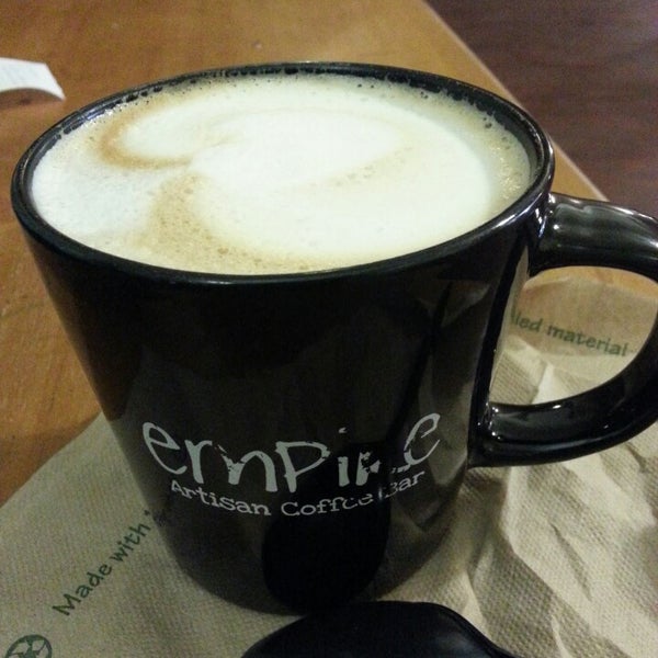 8/6/2013에 Ronen님이 Empire Tea &amp; Coffee에서 찍은 사진