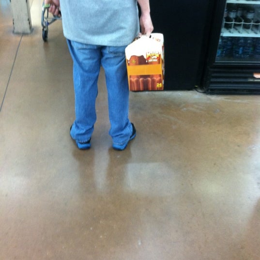 Walmart Supercenter Bowling Green'de Hipermarket