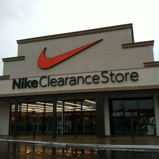 Nike Factory Store - 4099 S Plaza