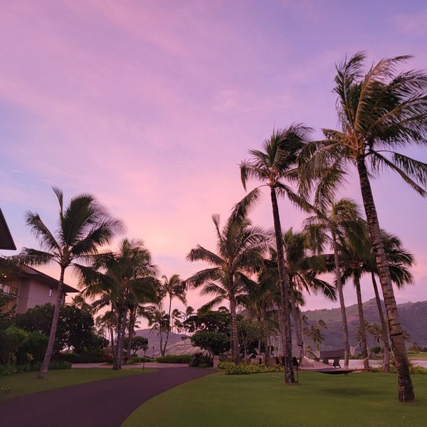 Foto diambil di Timbers Kauai Ocean Club &amp; Residences oleh erny pada 11/6/2022
