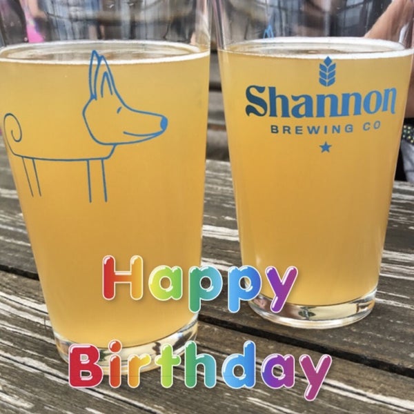 Снимок сделан в Shannon Brewing Company пользователем Stephanie M. 4/27/2019